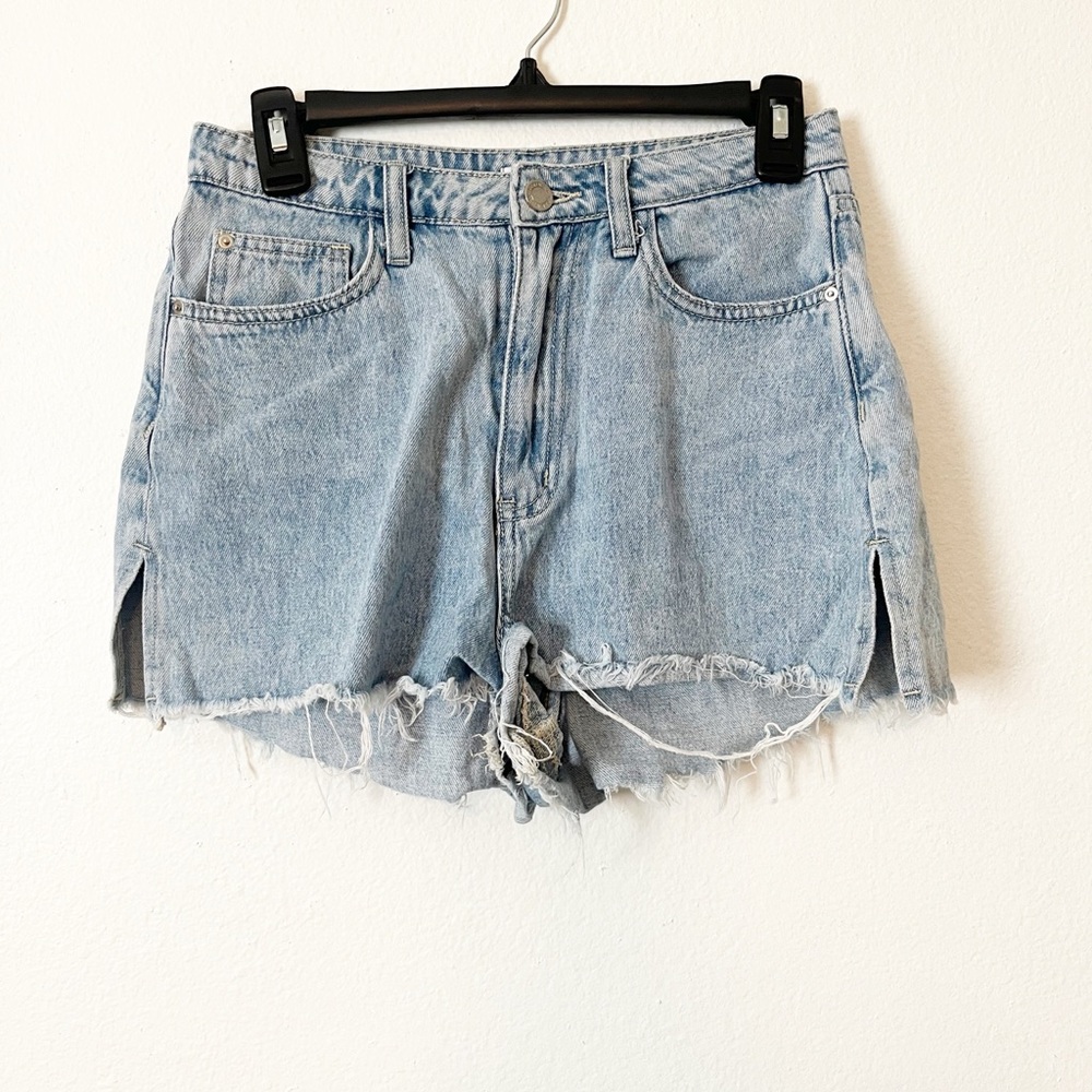 WeWoreWhat Light‎ Wash Denim Cutoff Distressed Shorts Size 4/26